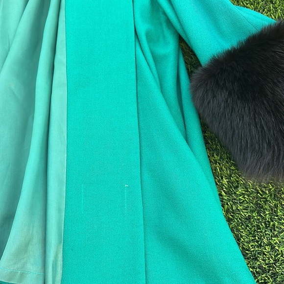 VINTAGE SWING COAT with Black Fur Cuffs size 14 - Picture 6 of 6